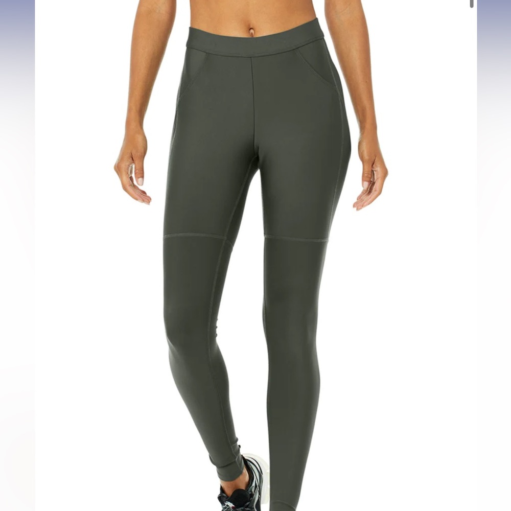 High-Waist 4 Pocket Utility Legging sz L